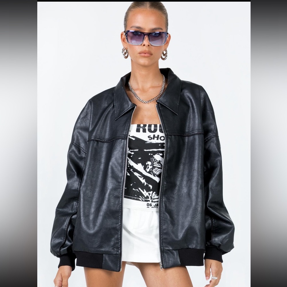 Princess Polly Goldsmith Faux Leather Bomber Jacket.      US SIZE 6